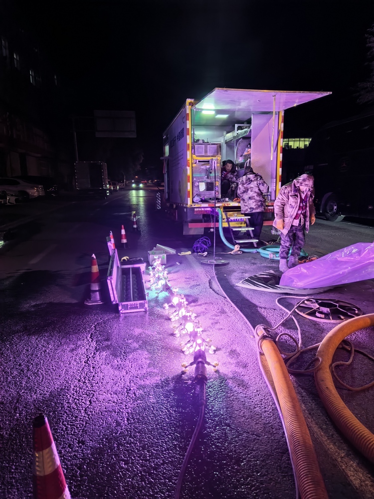 苍梧管道非开挖修复